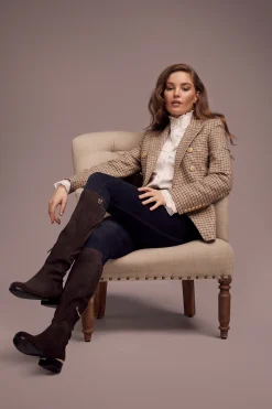 Discount Albany Knee Boot (Chocolate Suede) Women Boots
