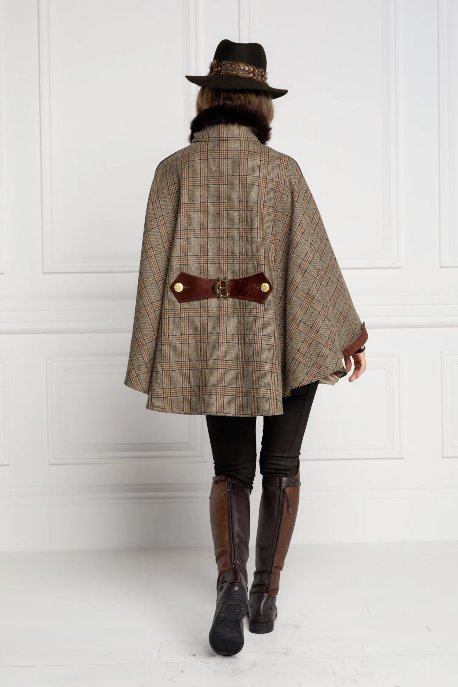 New Chiltern Cape (Bourbon Tweed) Women Capes|Tailoring