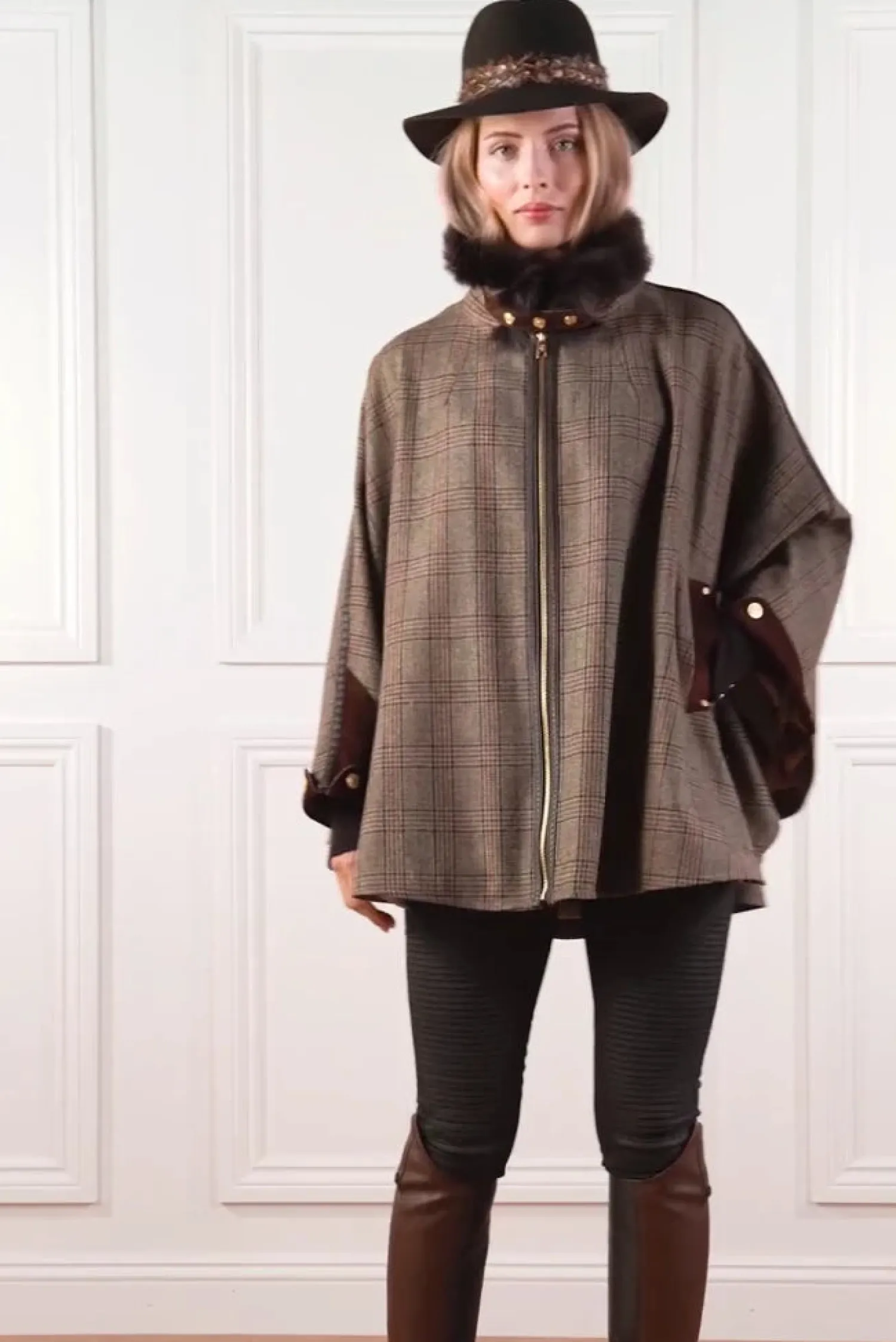 New Chiltern Cape (Bourbon Tweed) Women Capes|Tailoring