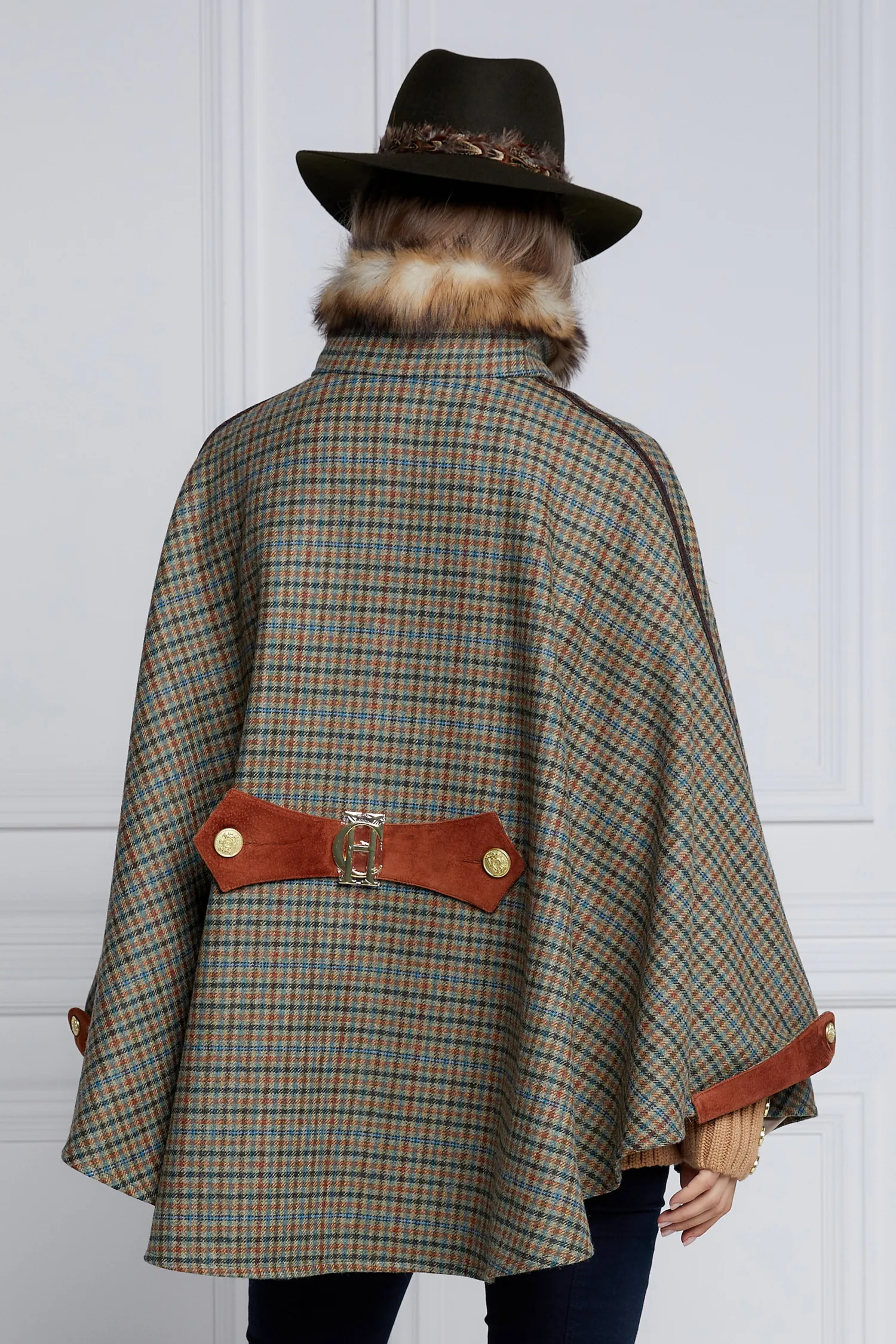 New Chiltern Cape (Bredon Tweed) Women Capes|Tailoring