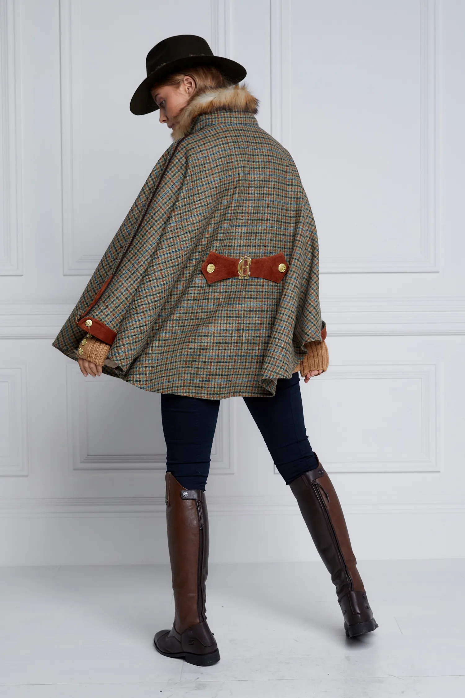 New Chiltern Cape (Bredon Tweed) Women Capes|Tailoring