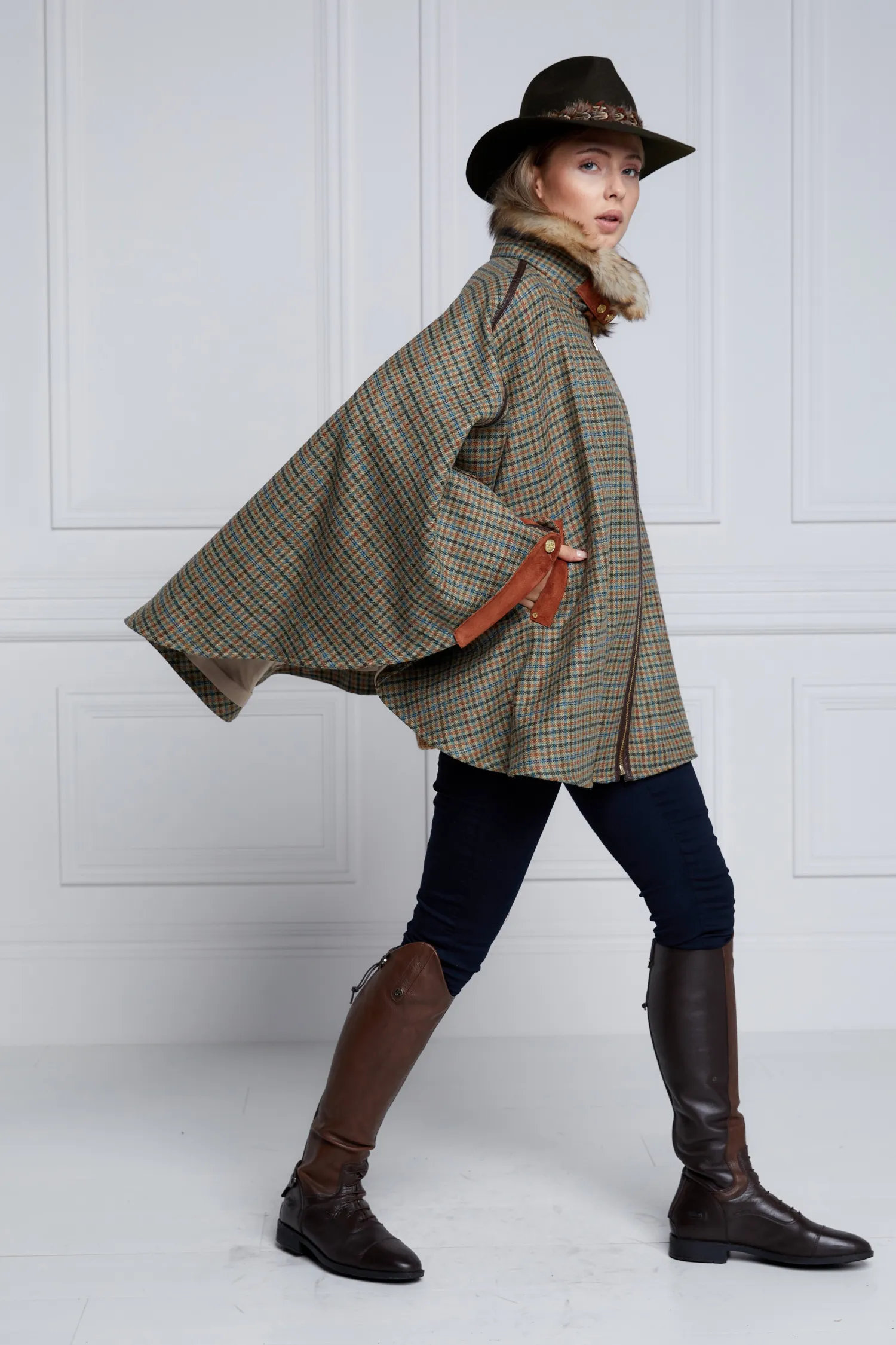 New Chiltern Cape (Bredon Tweed) Women Capes|Tailoring