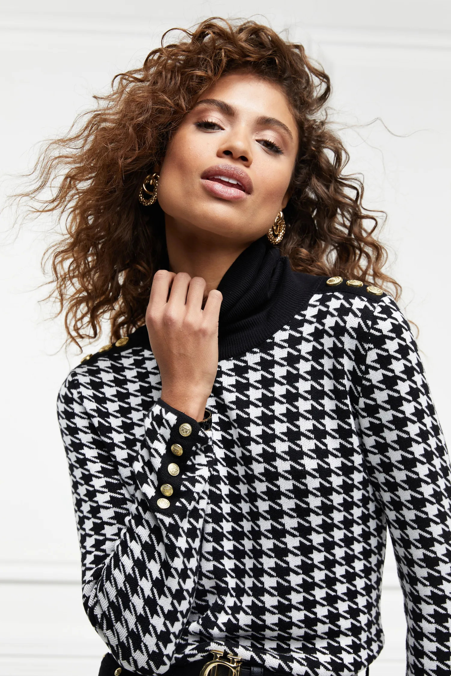 Discount Classic Roll Neck Knit Women Knitwear