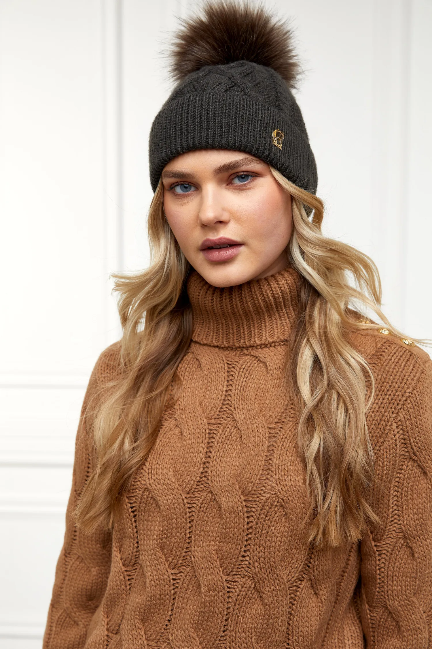 Clearance Cortina Bobble Hat (Fern Green Mink) Women Hats & Headbands|Hats & Headbands