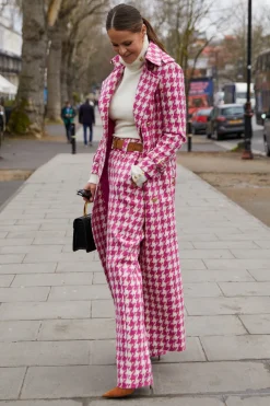 Discount Full Length Marlborough Trench Coat (Hot Pink Large Scale Houndstooth) Women Trench Coats|Coats