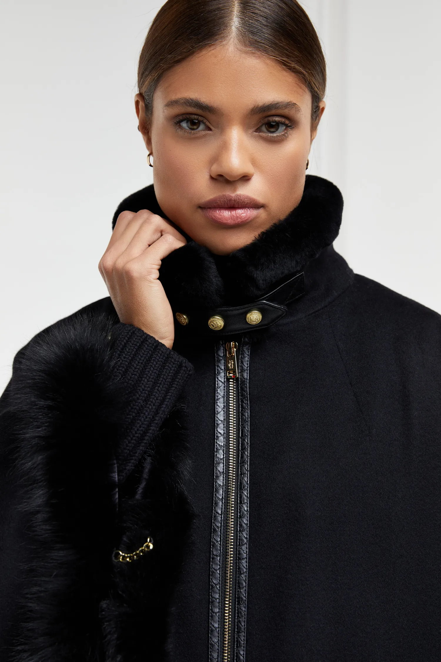 Hot Gold Label Chiltern Cape (Soft Black) Women Capes