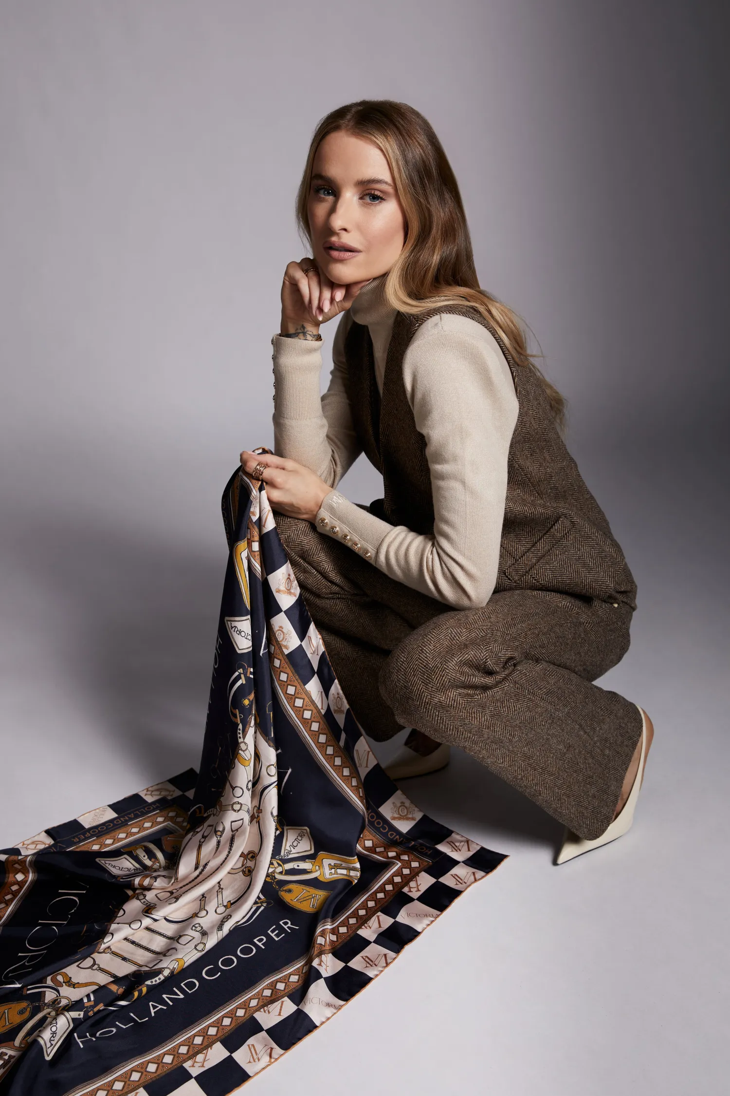 Clearance Hampton Waistcoat (Large Scale Brown Herringbone) Women Waistcoats|Tailoring