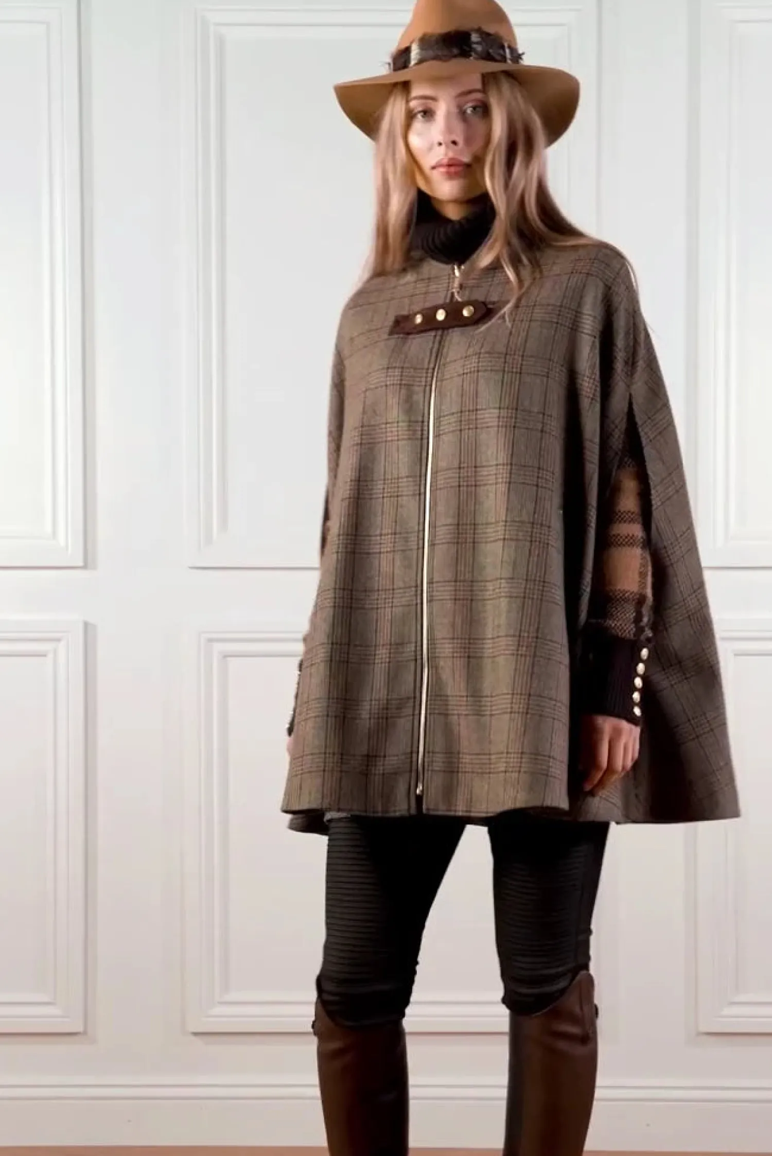 Outlet Slim Cape (Bourbon Tweed) Women Capes